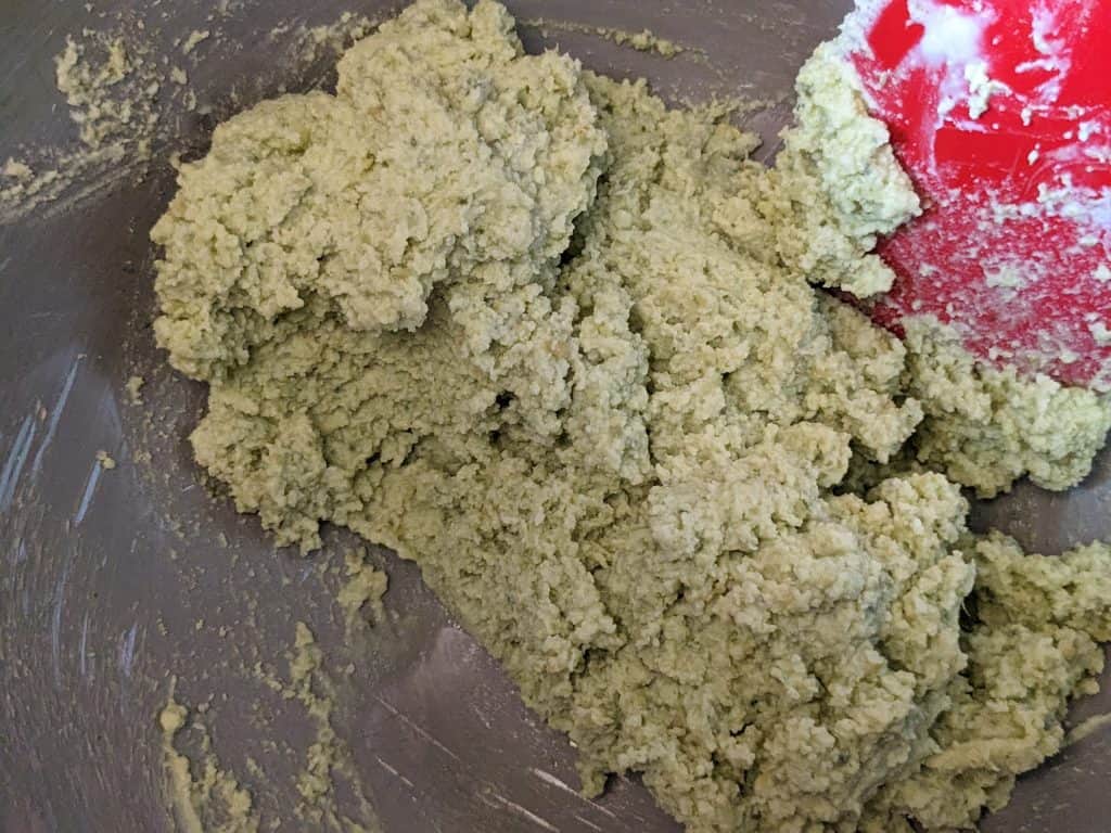 Whipped Pesto mixed to Dip Version