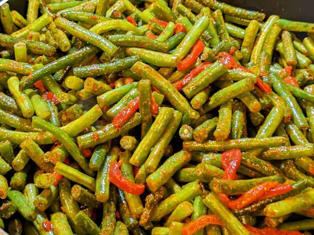 Green Beans with Garlic and Roasted Red Peppers - Finished Close-up