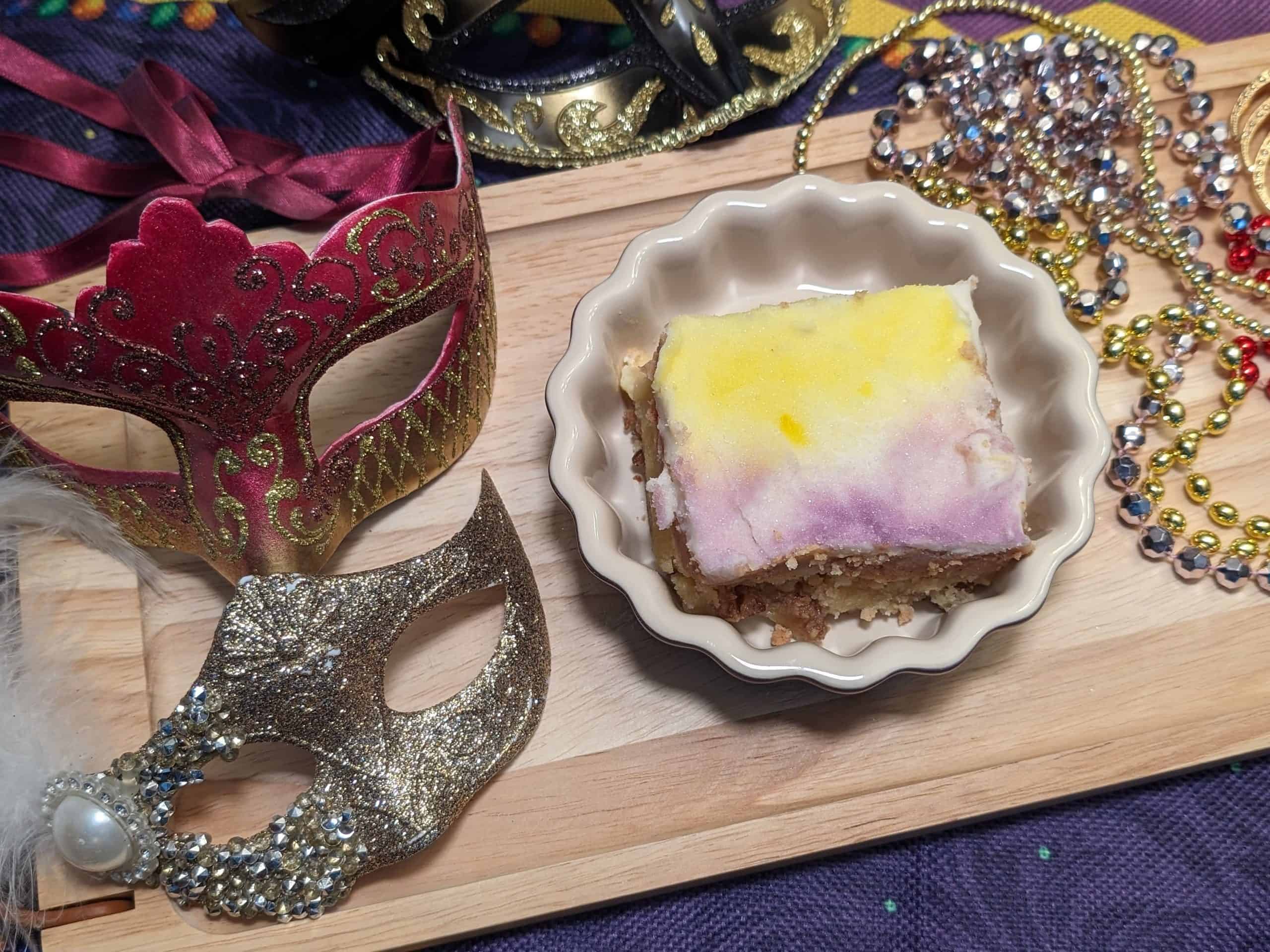 King Cake Earthquake Cake plated