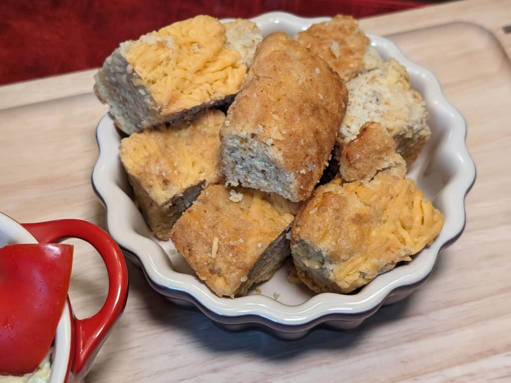 Cubed pieces of Keto Cheese Bread in a dish