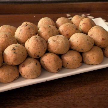 Savory Classic Biscuit Bites plated close up